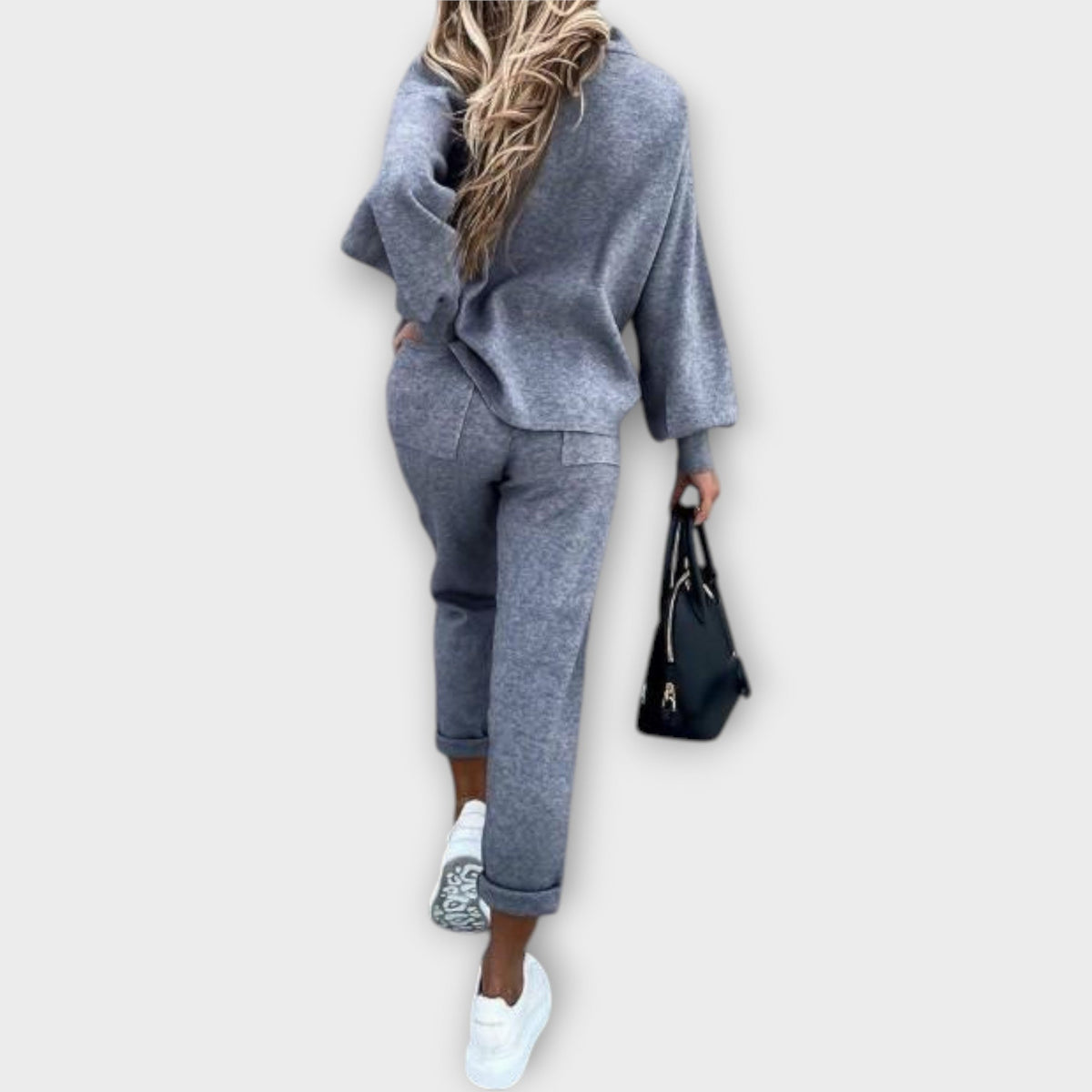 Conjunto con Ajuste Cómodo y Elegancia Atemporal